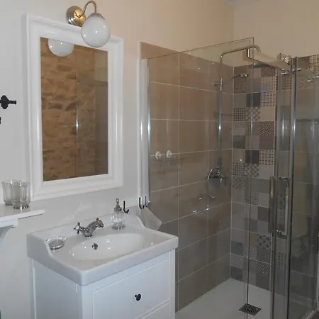 Bed & Breakfast Les D'hotes Du Rouyre 3*