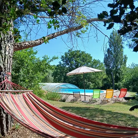 Les D'hôtes Du Rouyre 3* Réalmont